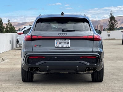 2026 Audi SQ5 Prestige quattro