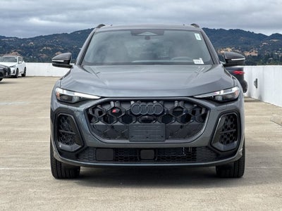 2026 Audi SQ5 Prestige quattro