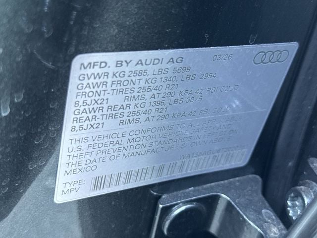2026 Audi SQ5 Prestige quattro