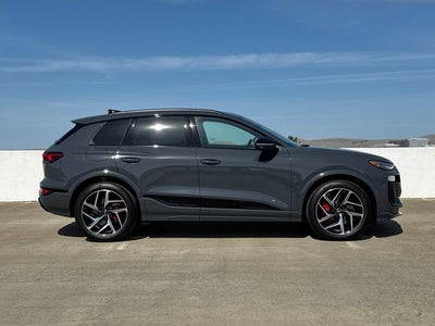 2027 Audi SQ6 e-tron Premium Plus quattro