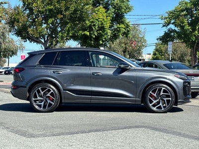 2027 Audi SQ6 e-tron Premium Plus quattro