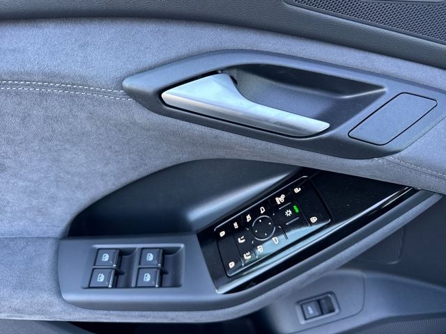 2027 Audi SQ6 e-tron Premium Plus quattro
