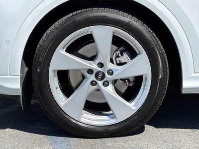 2025 Audi Q5 2.0T Prestige quattro