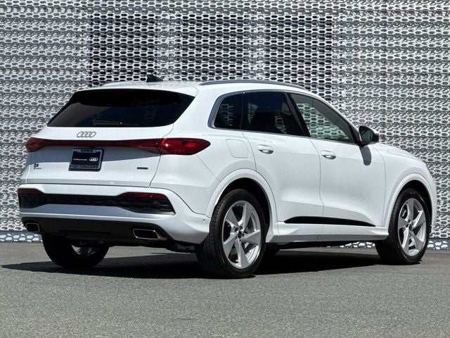2025 Audi Q5 2.0T Prestige quattro