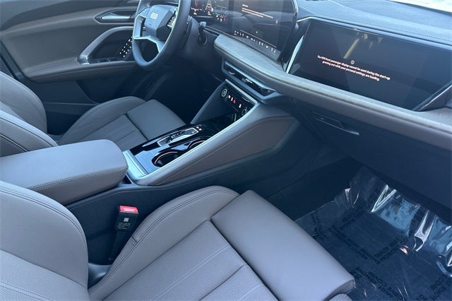 2025 Audi Q5 2.0T Prestige quattro