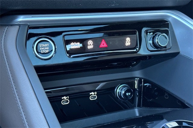 2025 Audi Q5 2.0T Prestige quattro