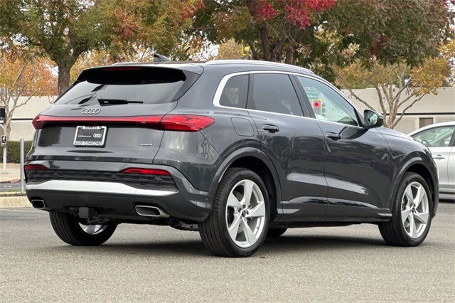 2025 Audi Q5 2.0T Prestige quattro