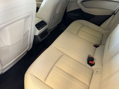 2024 Audi Q8 e-tron Premium quattro