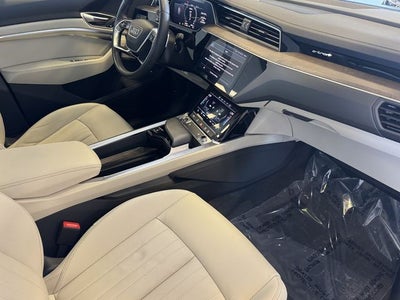 2024 Audi Q8 e-tron Premium quattro