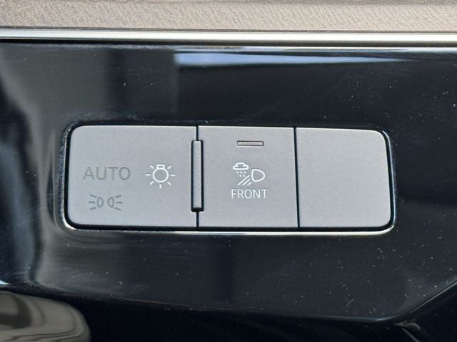 2024 Audi Q8 e-tron Premium quattro