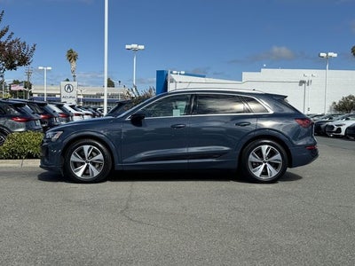 2024 Audi Q8 e-tron Premium quattro