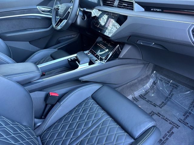 2024 Audi SQ8 e-tron Premium Plus quattro