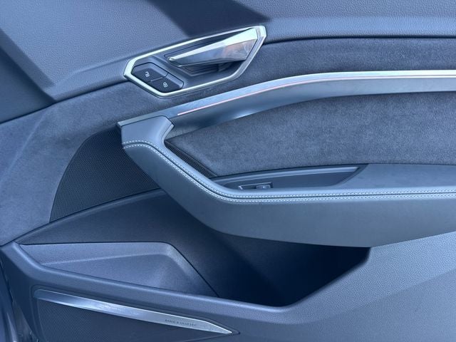 2024 Audi SQ8 e-tron Premium Plus quattro