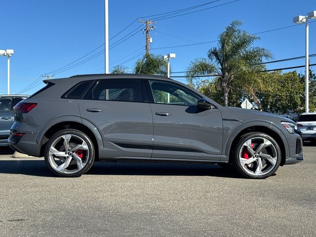 2024 Audi SQ8 e-tron Premium Plus quattro