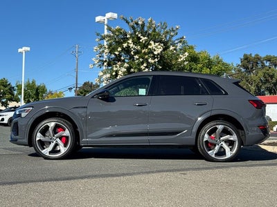 2024 Audi SQ8 e-tron Premium Plus quattro