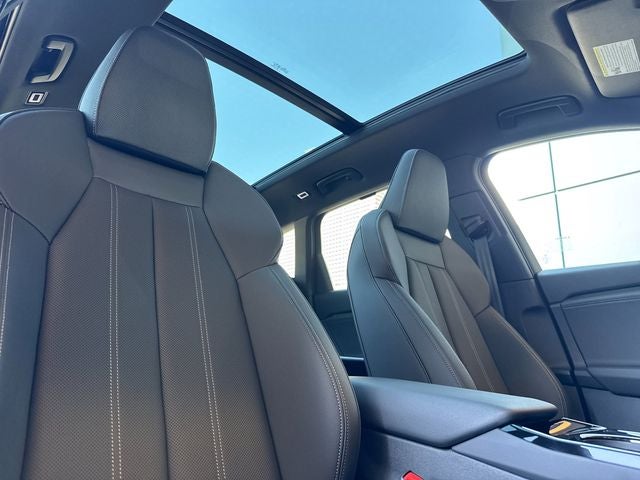 2027 Audi Q6 e-tron Premium quattro