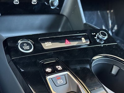 2027 Audi Q6 e-tron Premium quattro