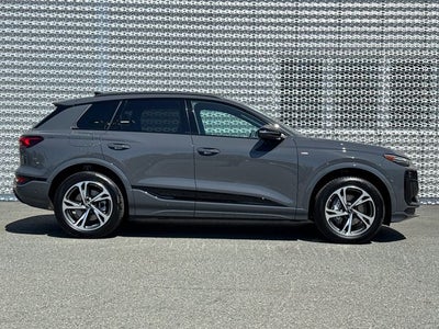 2027 Audi Q6 e-tron Premium quattro