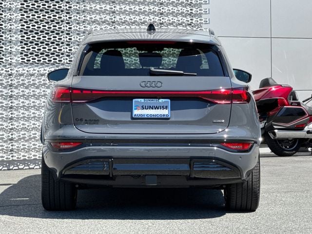2027 Audi Q6 e-tron Premium quattro