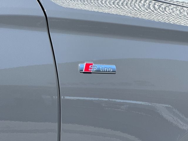 2027 Audi Q6 e-tron Premium quattro