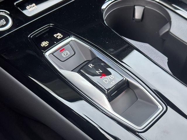 2027 Audi Q6 e-tron Premium quattro