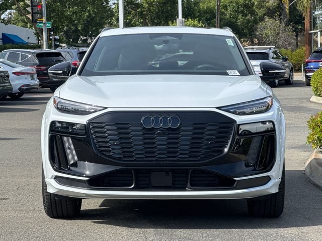 2027 Audi Q6 e-tron Premium quattro