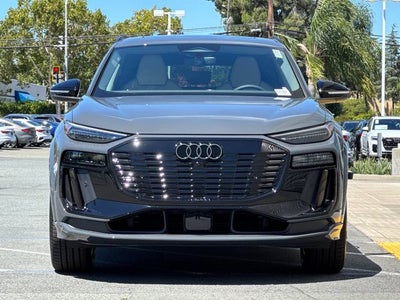 2027 Audi Q6 e-tron Premium Plus quattro