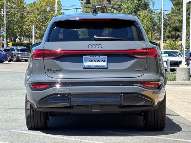 2027 Audi Q6 e-tron Premium Plus quattro