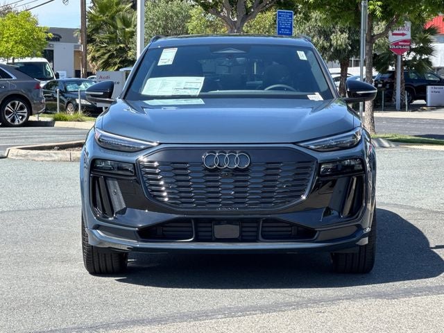 2027 Audi Q6 e-tron Premium Plus quattro