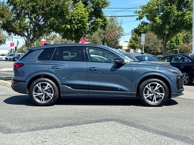 2027 Audi Q6 e-tron Premium Plus quattro