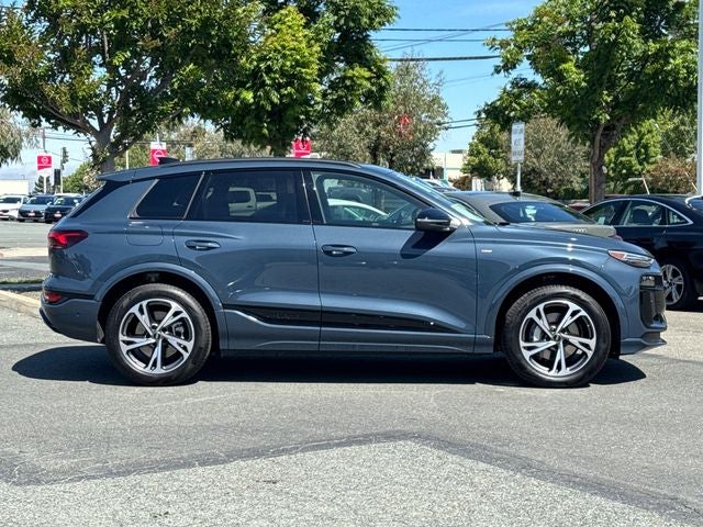 2027 Audi Q6 e-tron Premium Plus quattro