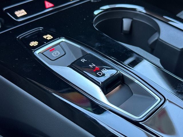 2027 Audi Q6 e-tron Premium Plus quattro