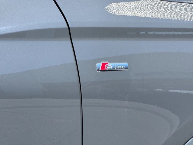 2027 Audi Q6 e-tron Premium Plus quattro