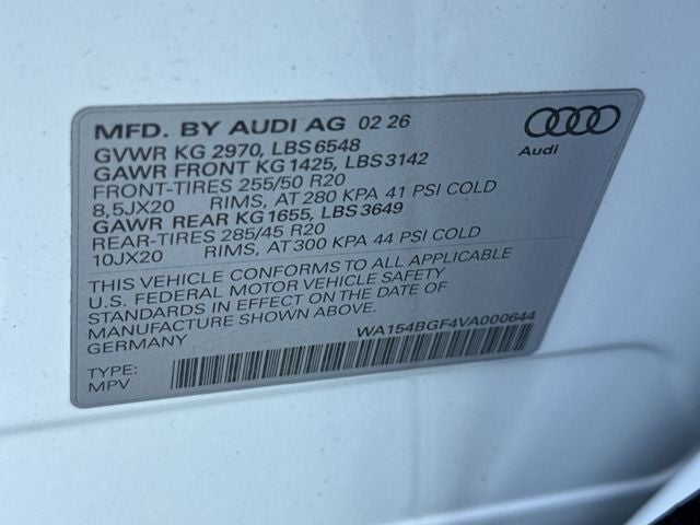2027 Audi Q6 e-tron Premium Plus quattro