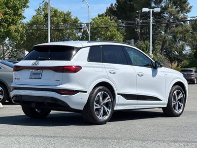 2027 Audi Q6 e-tron Premium Plus quattro