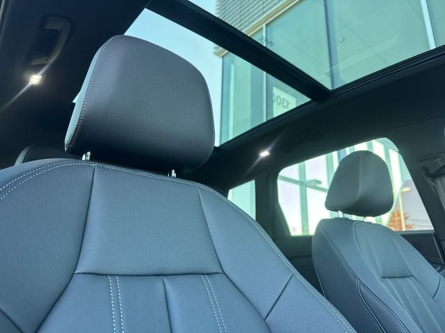 2027 Audi Q6 e-tron Premium quattro