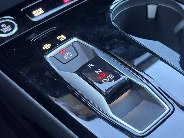 2027 Audi Q6 e-tron Premium quattro