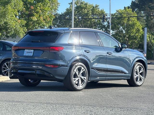 2027 Audi Q6 e-tron Premium quattro