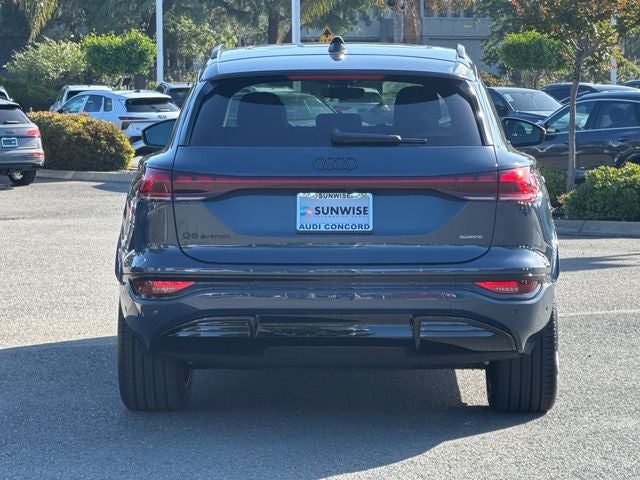 2027 Audi Q6 e-tron Premium quattro