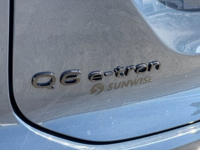 2027 Audi Q6 e-tron Premium quattro