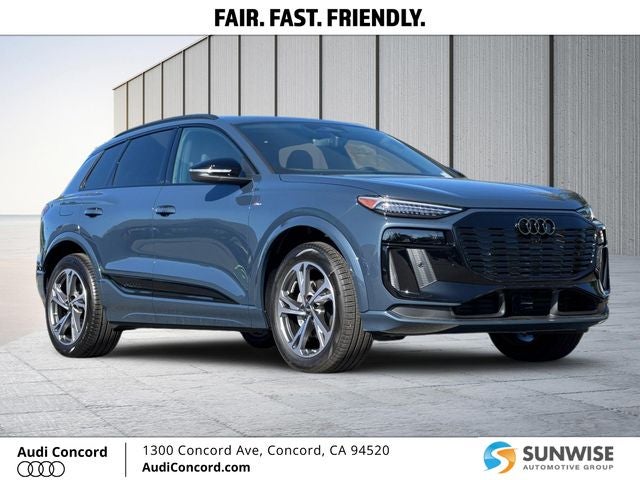 2027 Audi Q6 e-tron Premium quattro