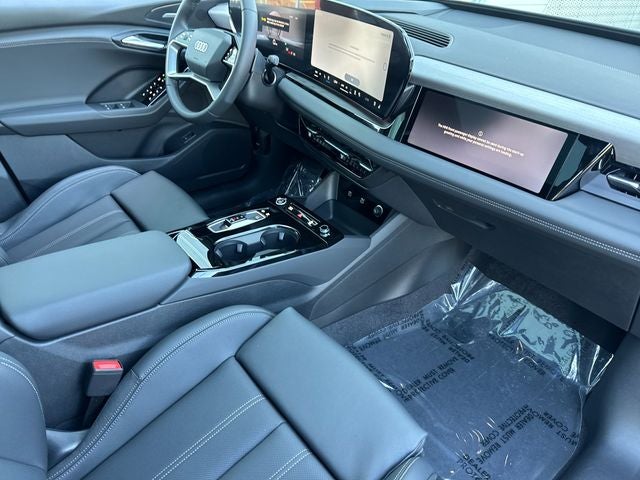 2027 Audi Q6 e-tron Premium quattro