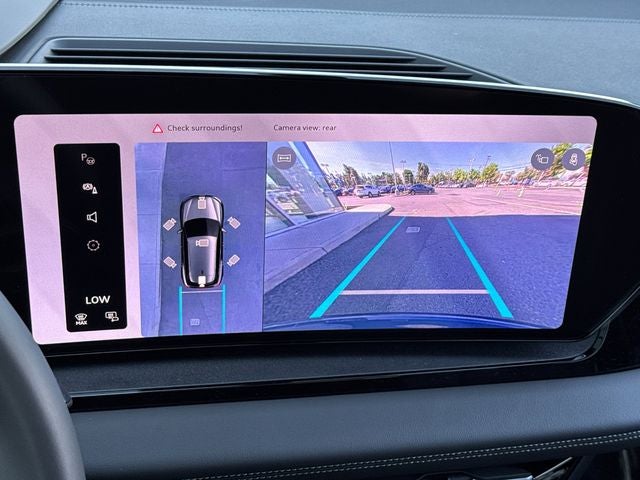 2027 Audi Q6 e-tron Premium quattro
