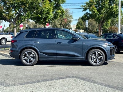 2027 Audi Q6 e-tron Premium quattro