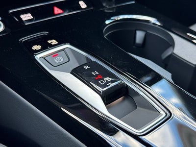 2027 Audi Q6 e-tron Premium Plus quattro