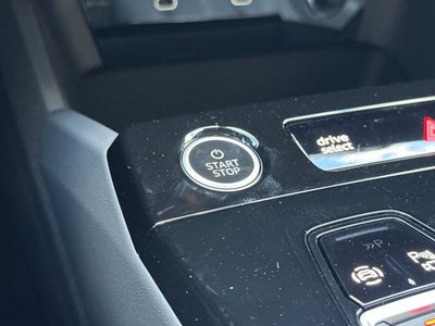 2027 Audi Q6 e-tron Premium Plus quattro