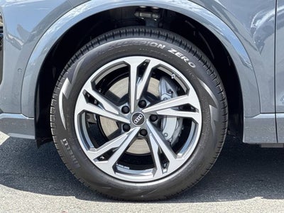 2027 Audi Q6 e-tron Premium Plus quattro