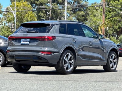 2027 Audi Q6 e-tron Premium Plus quattro