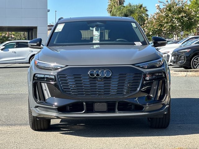 2027 Audi Q6 e-tron Premium Plus quattro