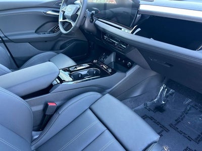 2027 Audi Q6 e-tron Premium Plus quattro
